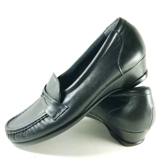 SAS Wedge Slip On Loafers Women's Size 7 Narrow Black Leather - Picture 2 of 11